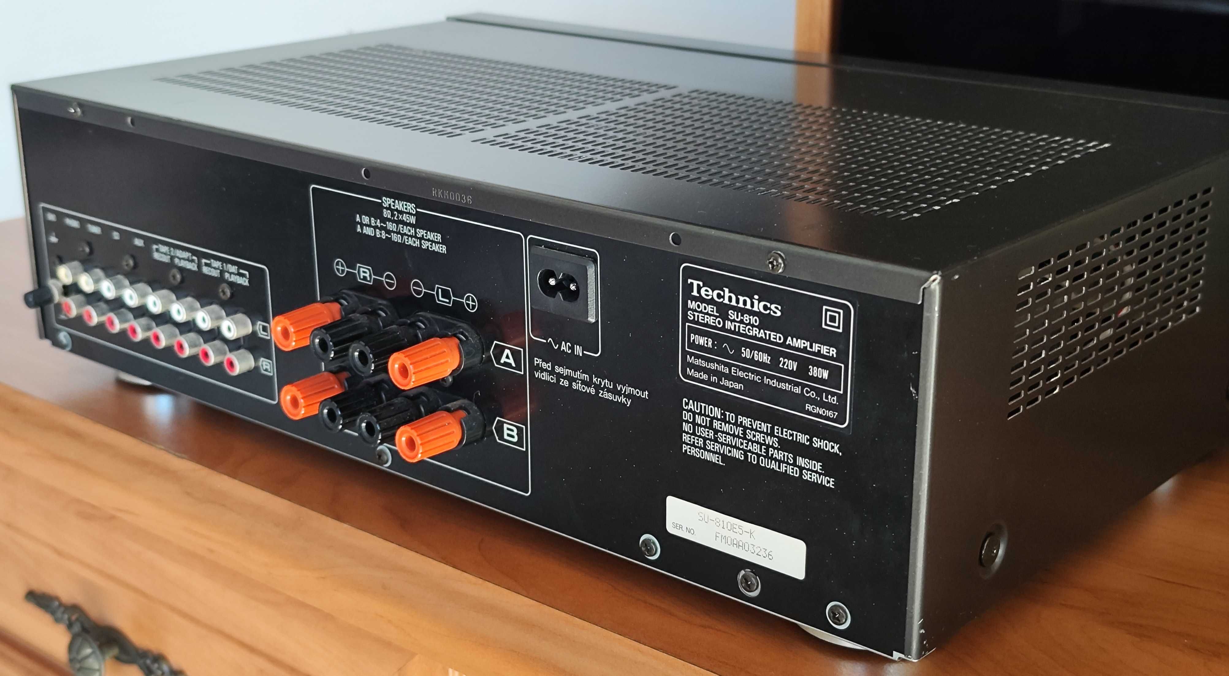 Sprzedam używany wzmacniacz audio marki Technics SU-810.