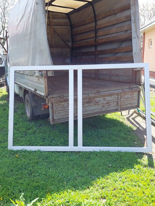 Продам пластиковые рамы