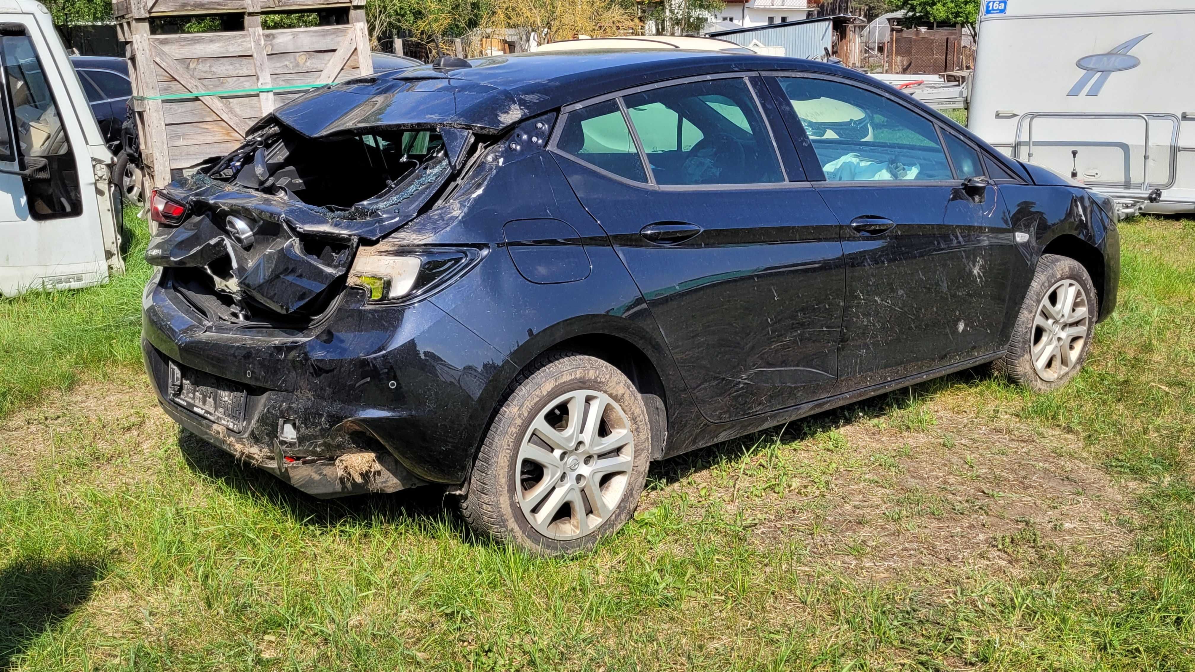 OPEL ASTRA K 1.2 130 koni 6 biegów