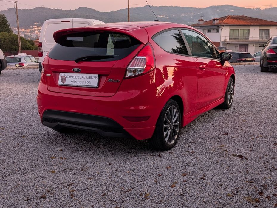 Ford Fiesta 1.0 EcoBoost ST-LINE
