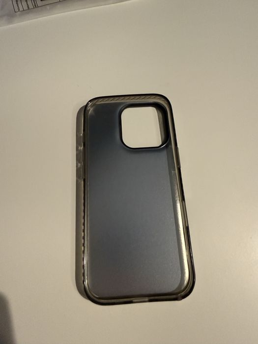etui iphkne 16 pro