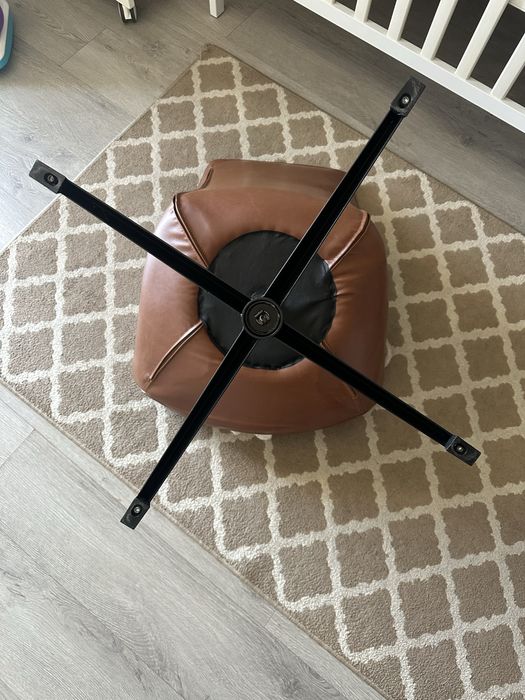 Cadeirão Secretária Rotativo La Redoute