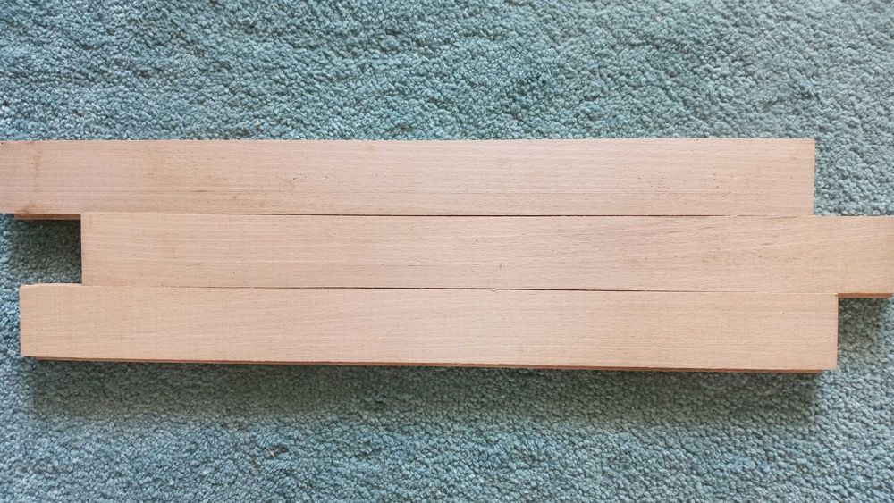 Паркет  натуральний Граб.  450 х 40 х 16.    25 кв.м