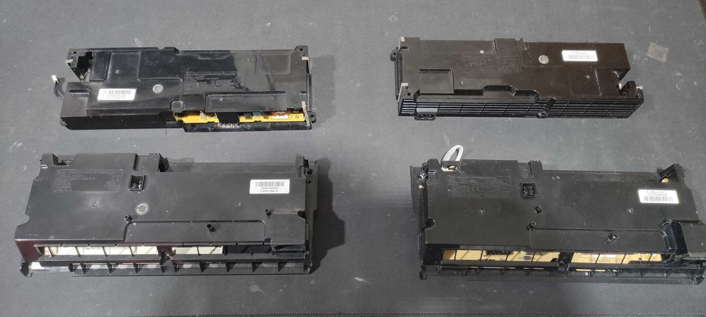 PSU Fonte de Alimentação PS4 Recondicionadas