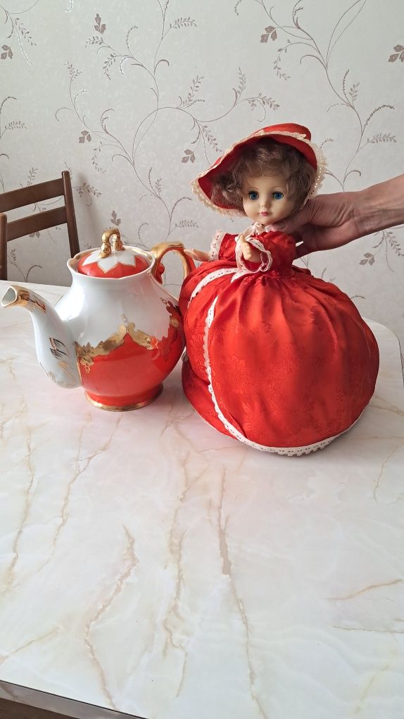 Кукла грелка на самовар заварник чайовница СССР
