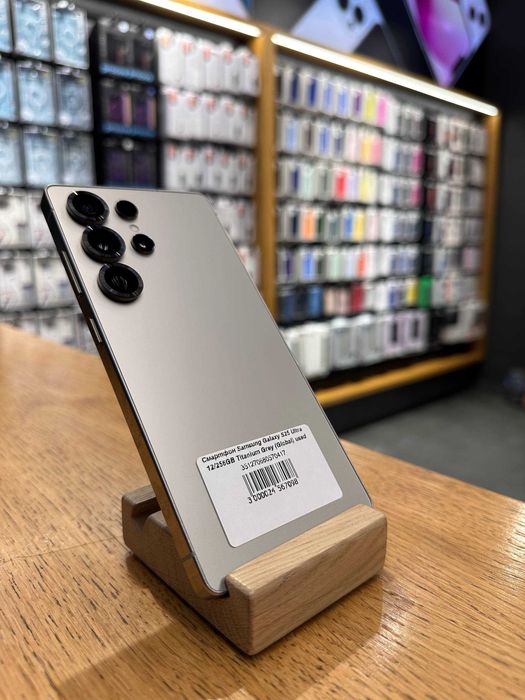 б/у Samsung Galaxy S25 Ultra 12/256GB (Titanium Gray)