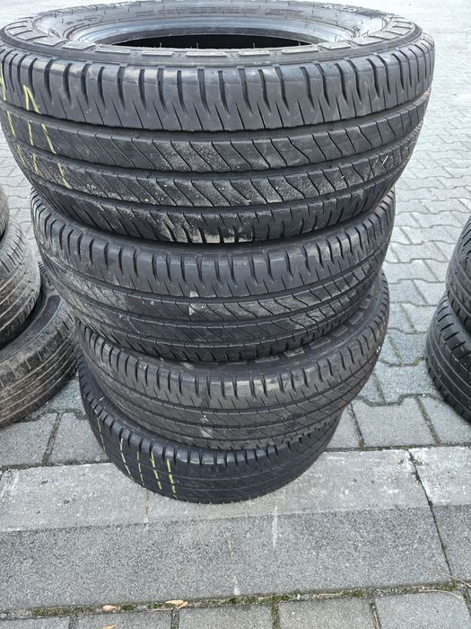 Opony Letnie Michelin Agilis 3 235.65.16C Do Busa