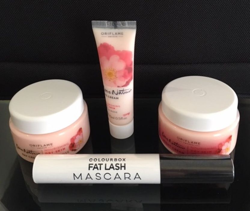 Creme Dia + Creme Noite + Creme Olhos + Máscara de Pestanas (rímel)