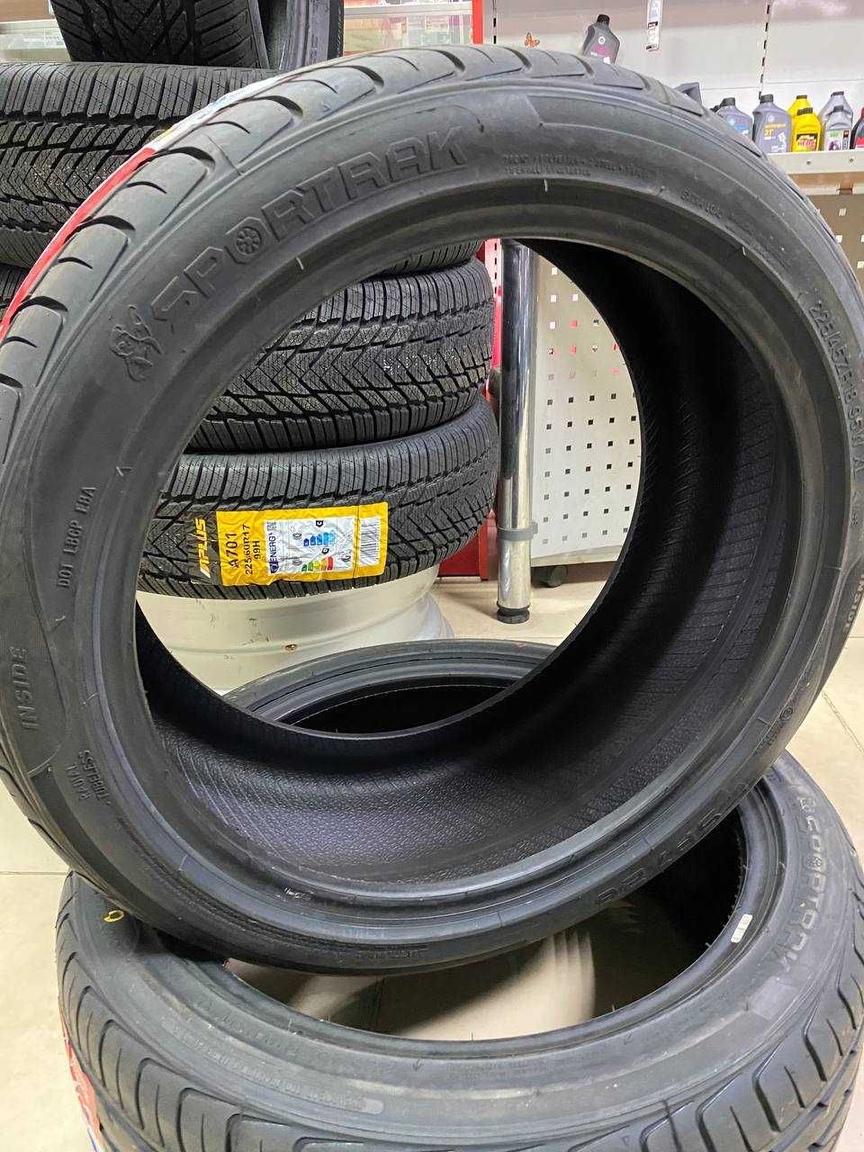 Шина 225/45 R18 SporTrak