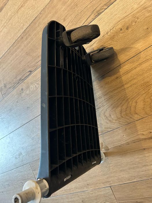 Stokke xplory dostawka dla drugiego dziecka,