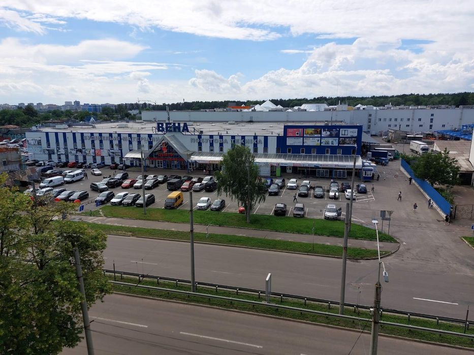 Погодинно, подобово