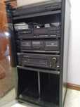 Armário com leitor de cassetes/dvd/CD, colunas, radio e gira discos in