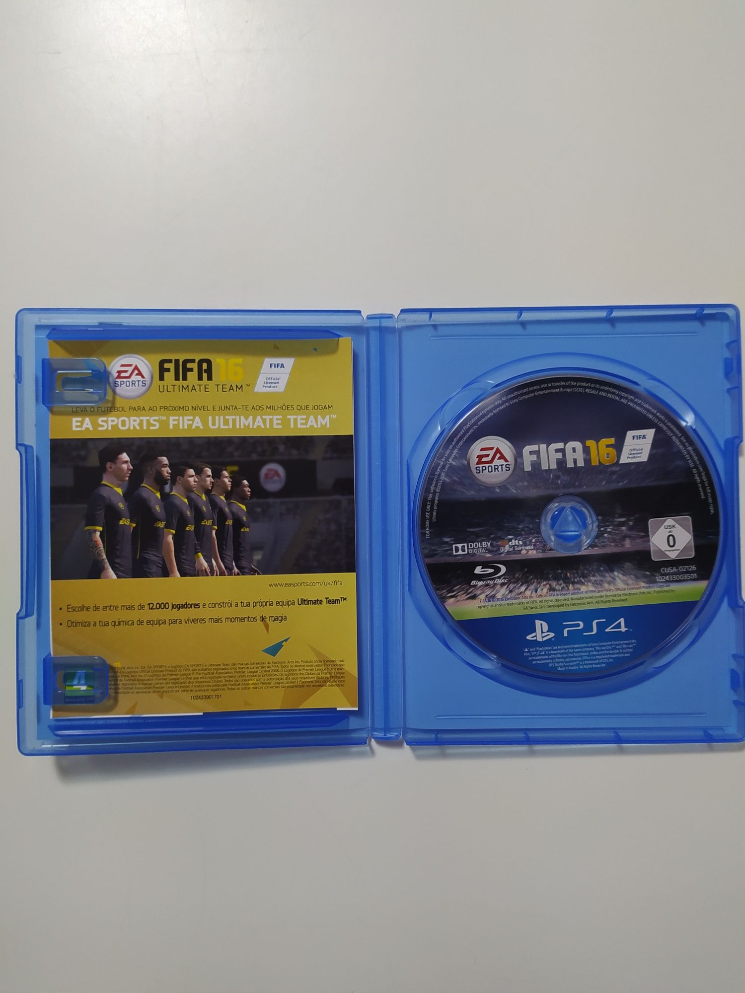 Jogo "FIFA 16" para PS4