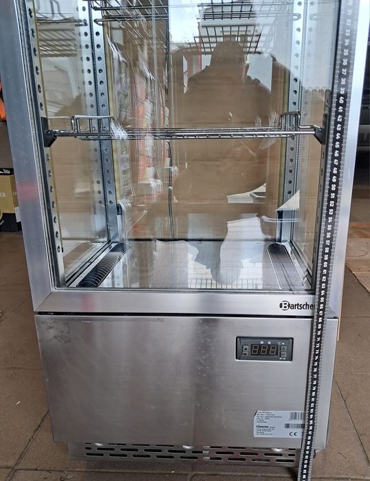 Witryna cukiernicza chłodnicza. 2szt.  Stan b.dobry!