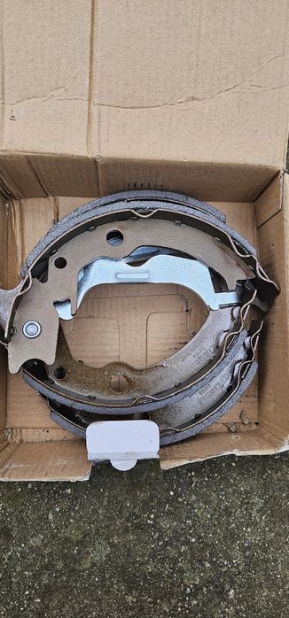 Колодки гальмівні ручного гальма Lacetti, Еванда, Епіка (к-кт 4 шт) Eu