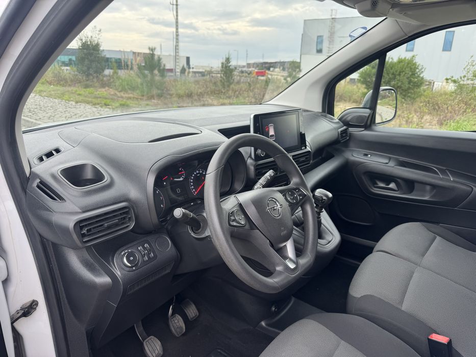Opel Combo 1.5 Hdi poucos Kms Nacional Oportunidade IVA INCLUÍDO