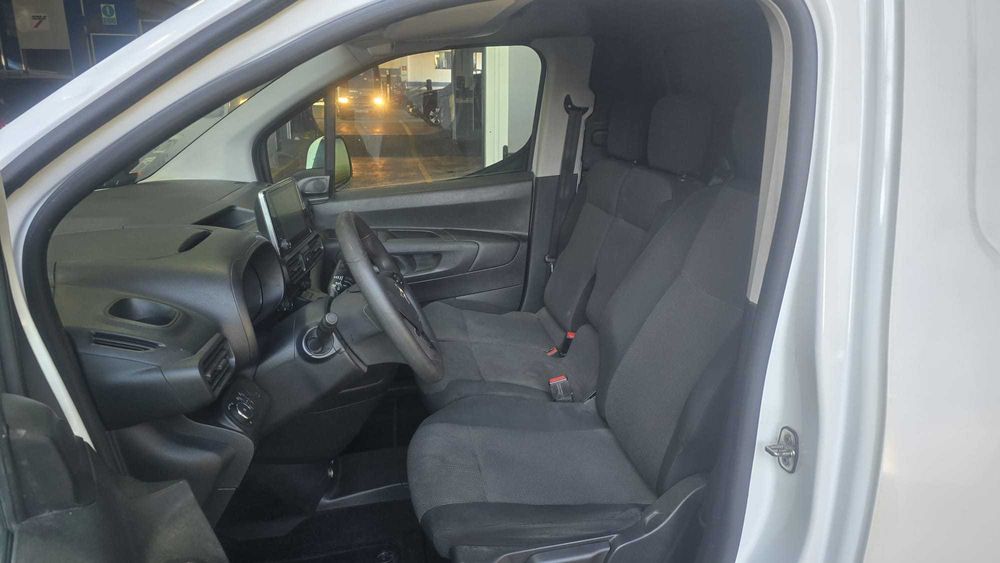Opel Combo 1.5 CDTI - Salvado