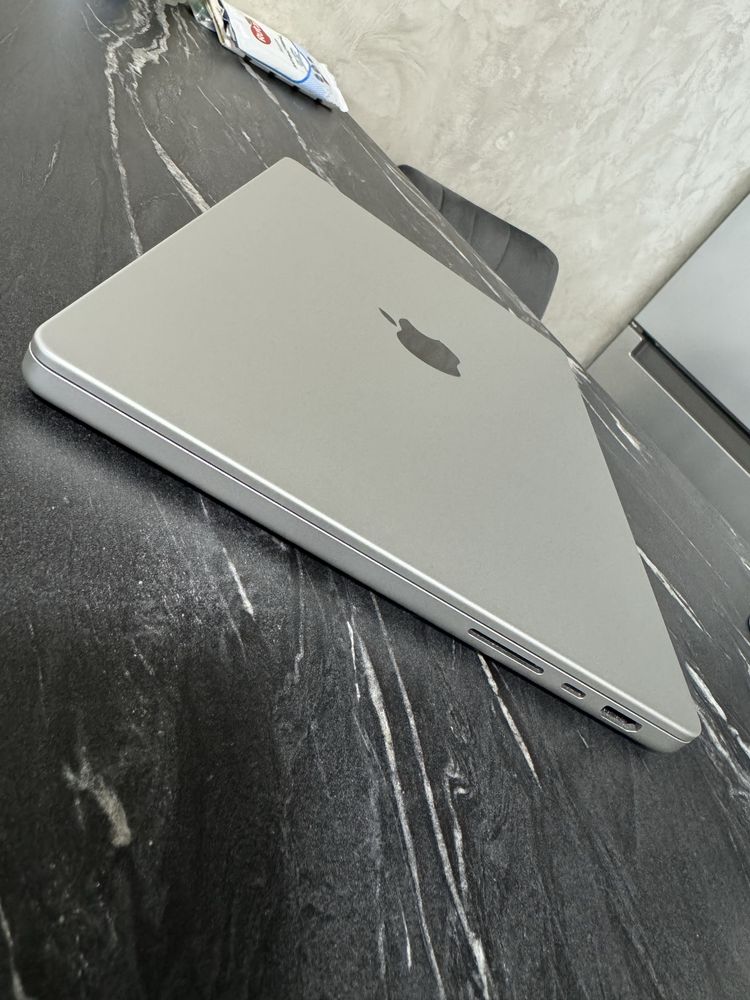 MacBook Pro 14” M3 Pro | 36gb | 512gb | Silver 2023