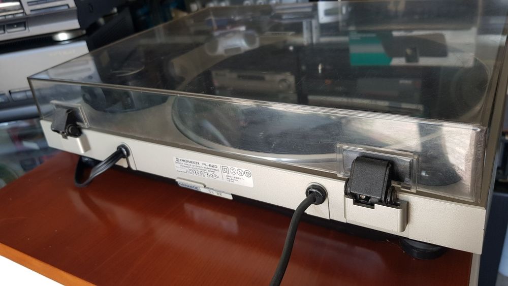 Pioneer PL-620 com cabeca e agulha original.