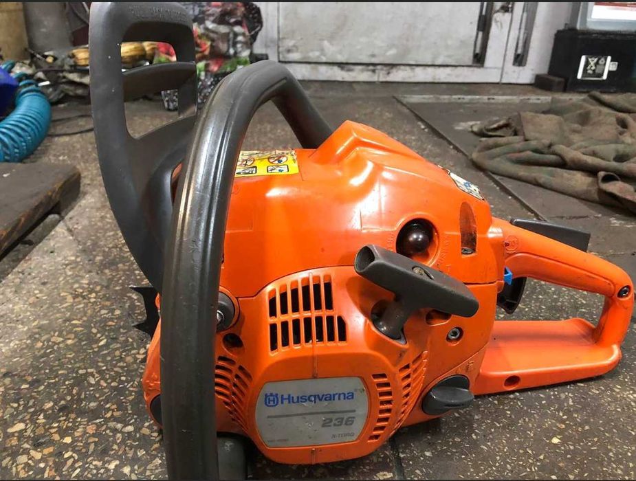 Продаю Бензопилу "Husqvarna" 236