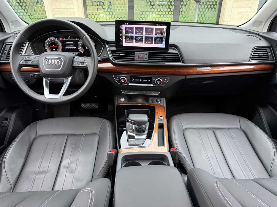 Audi Q5 2024   45 TFSI MHEV S-tronic