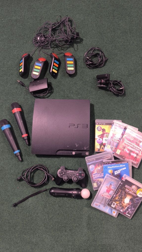 PS3 Desbloqueada, com acessórios