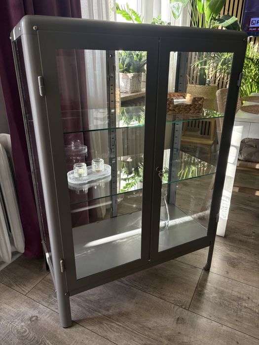 Witryna szklana ikea