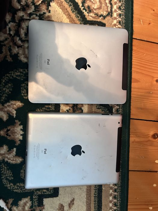 Планшети Ipad 1 3g та Ipad 2 3g