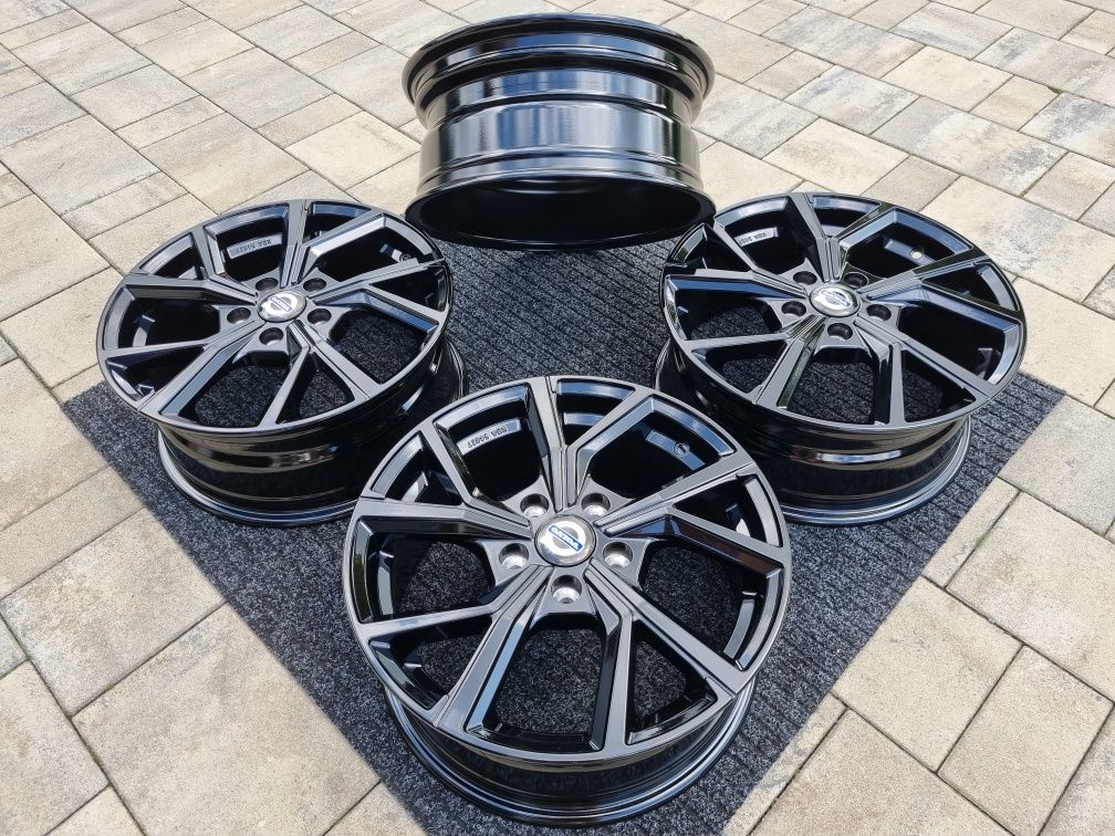Volvo V40 16 " Nowe Felgi alu 5x108 S40 C30 V50 V60 C70 Czarny połysk