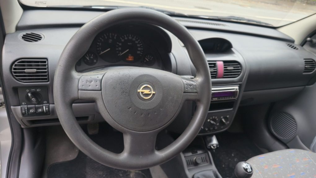 Opel corsa 1.7 DTi motor izuso