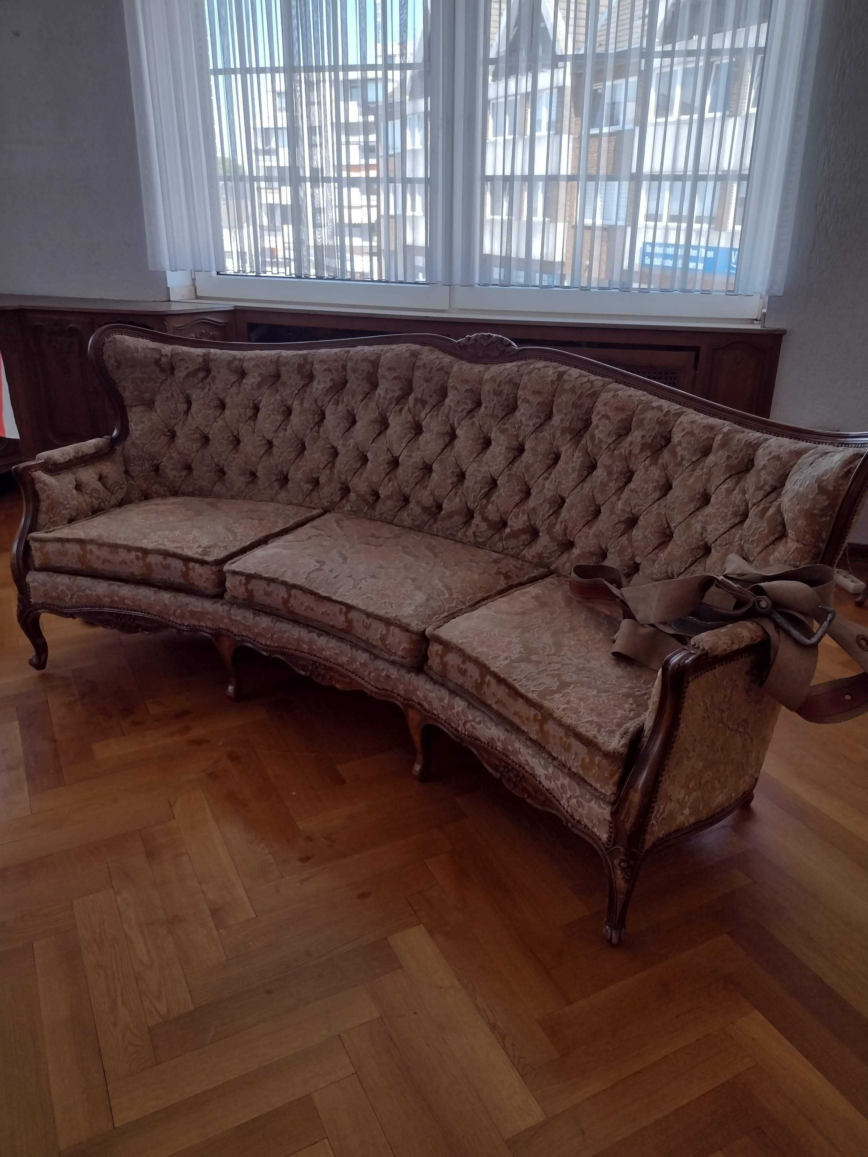 Antyczna pikowana sofa z 2 fotelami