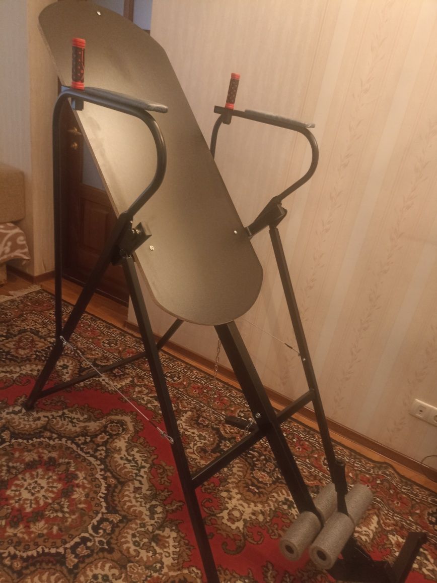 Інверсійний стіл. инверсионный стол 4 в одном. турник. брусья.