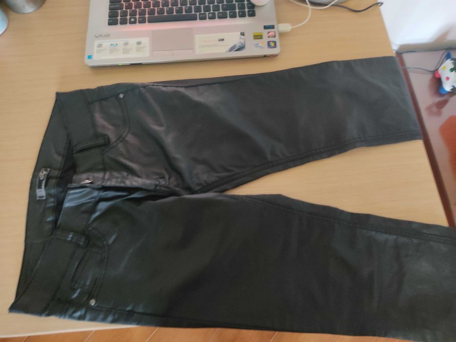 Calças Zara - Preto Brilhante