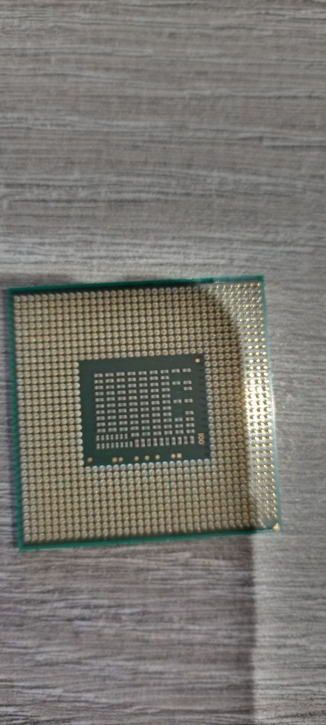 Процессор i5-2520M SR048