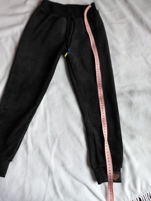 Штани теплі для дівчинки  на 5-6 років