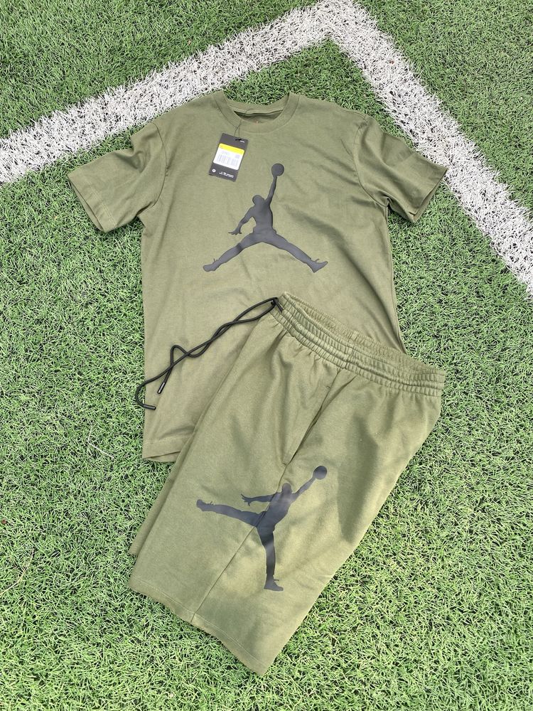 Комплект Nike air Jordan Шорты +Футболка Костюм