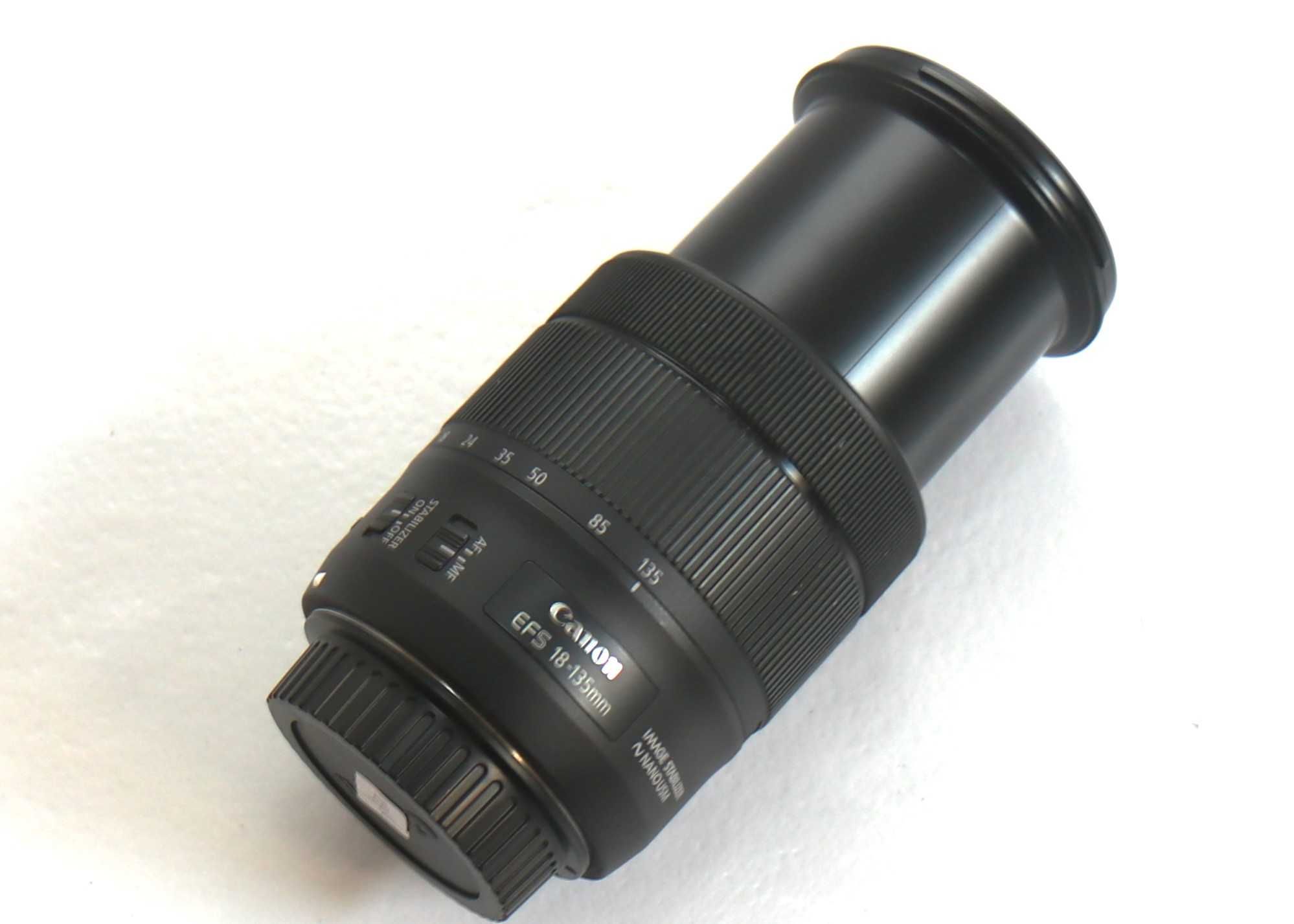 Lente Canon EF-S 18-135mm NANO IS SEM FOCO