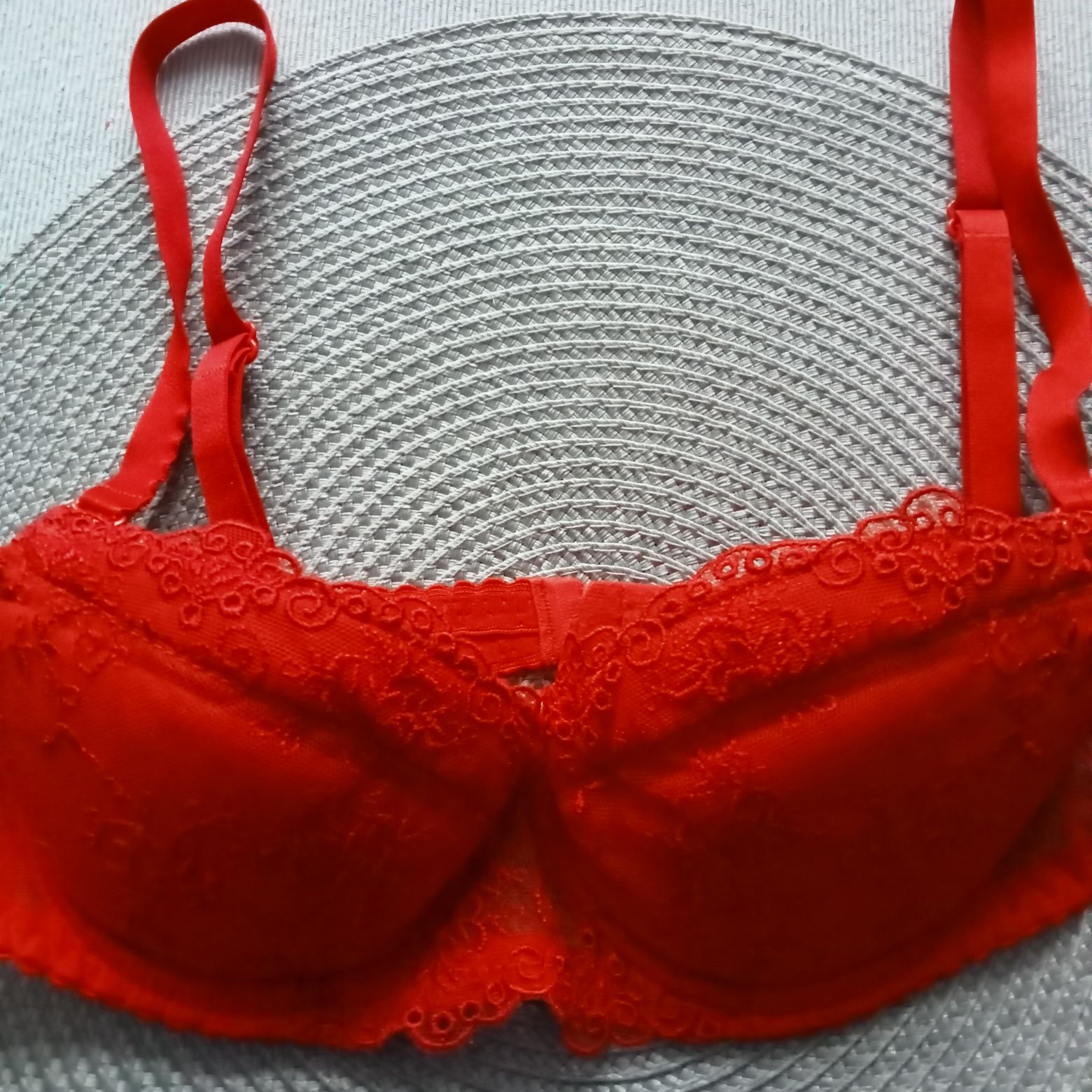 Biustonosz push up Ava 70A