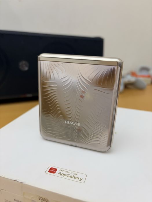 Huawei P50 Pocket 12/512GB - Fatura e garantia