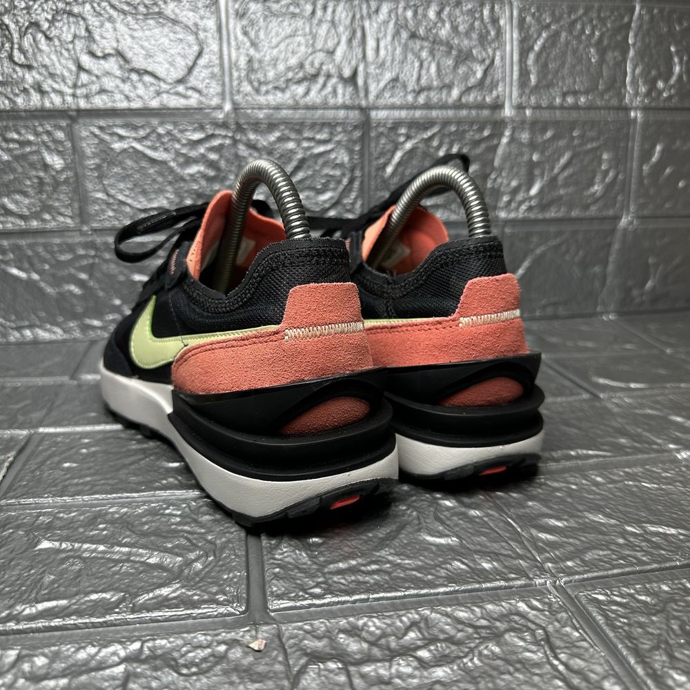 Жіночі кросівки Nike Waffle One Black DC2533-002