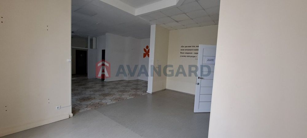 Продаж приміщення 217м2., вул. Амосова 4.