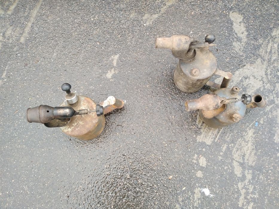 Продам бензинову бензинову паяльну паяльную лампу