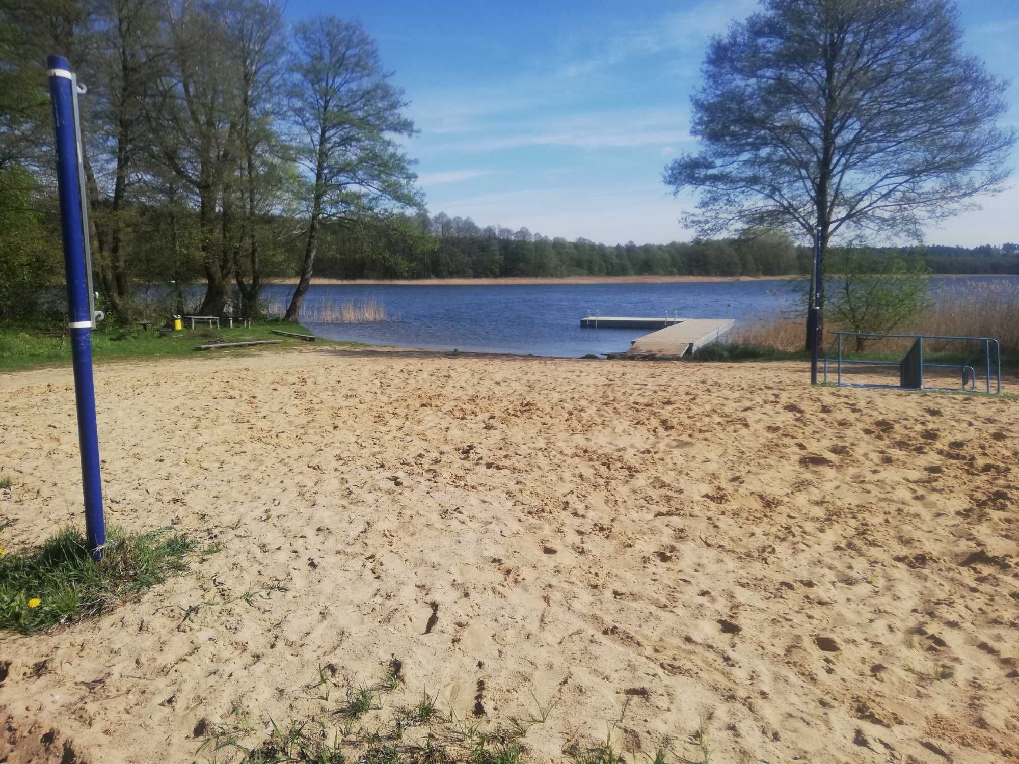 tanie POKOJE z łazięnkami AGROTURYSTYKA Noclegi Hotel lasy jeziora
