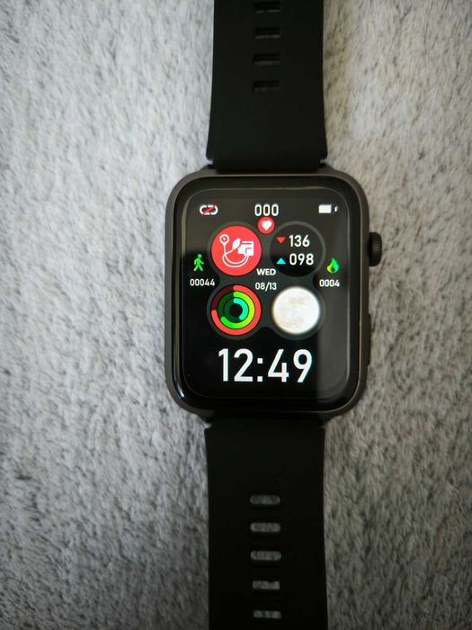 Smart годинник з функцією виміру тиску