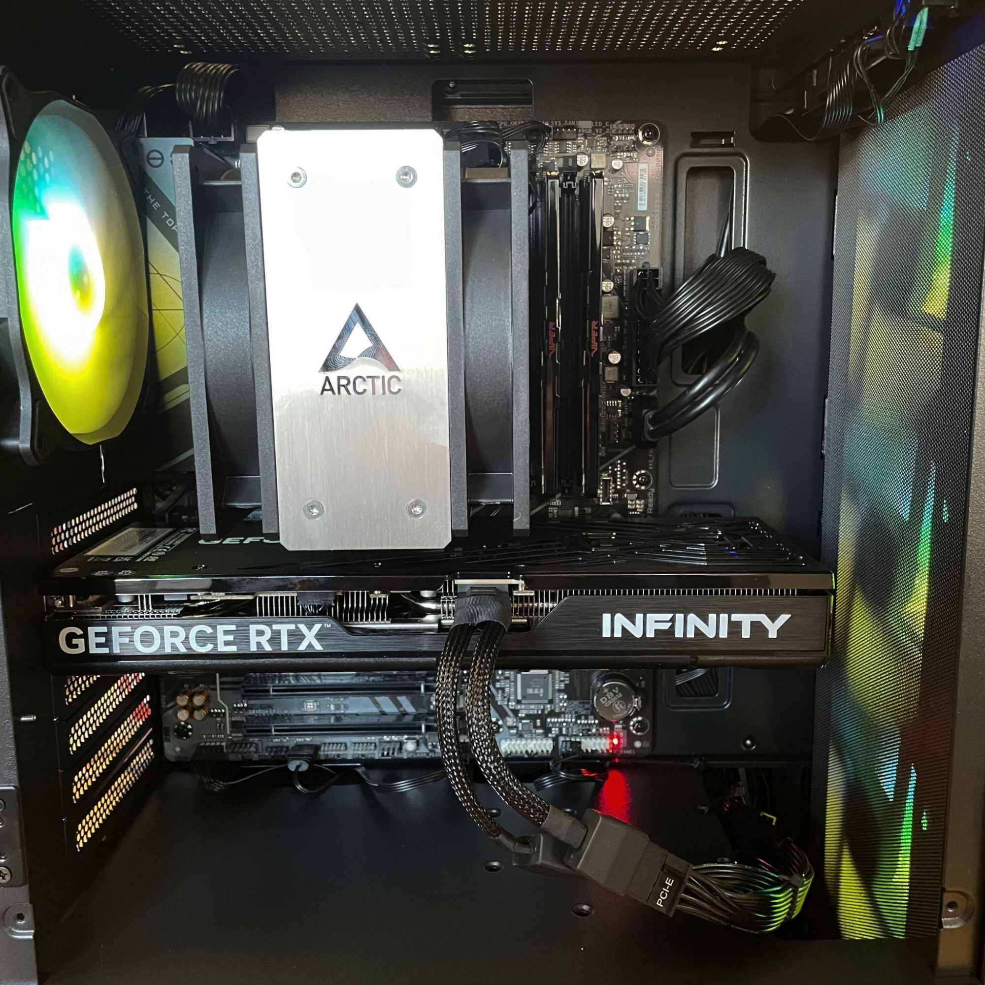 Komputer Gamingowy Ryzen 7 7800X3D RTX 5070 32GB DDR5 2TB M2
