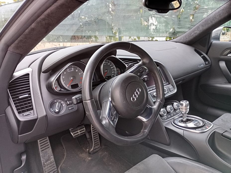 Audi R8 Coupé 4.2 FSI V8 quattro R-tronic