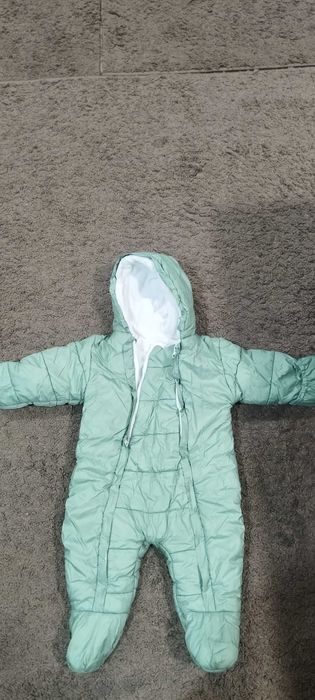 Зимовий комбінезон + шапочка зі снудом