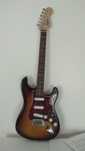 Guitarra elétrica Fender Squier Strat Series CXS