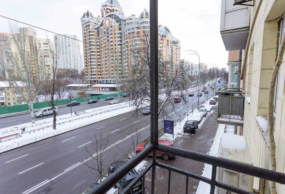 2к Центр Бульвар Лесі Українки 16 Олександрівська лікарня подобово