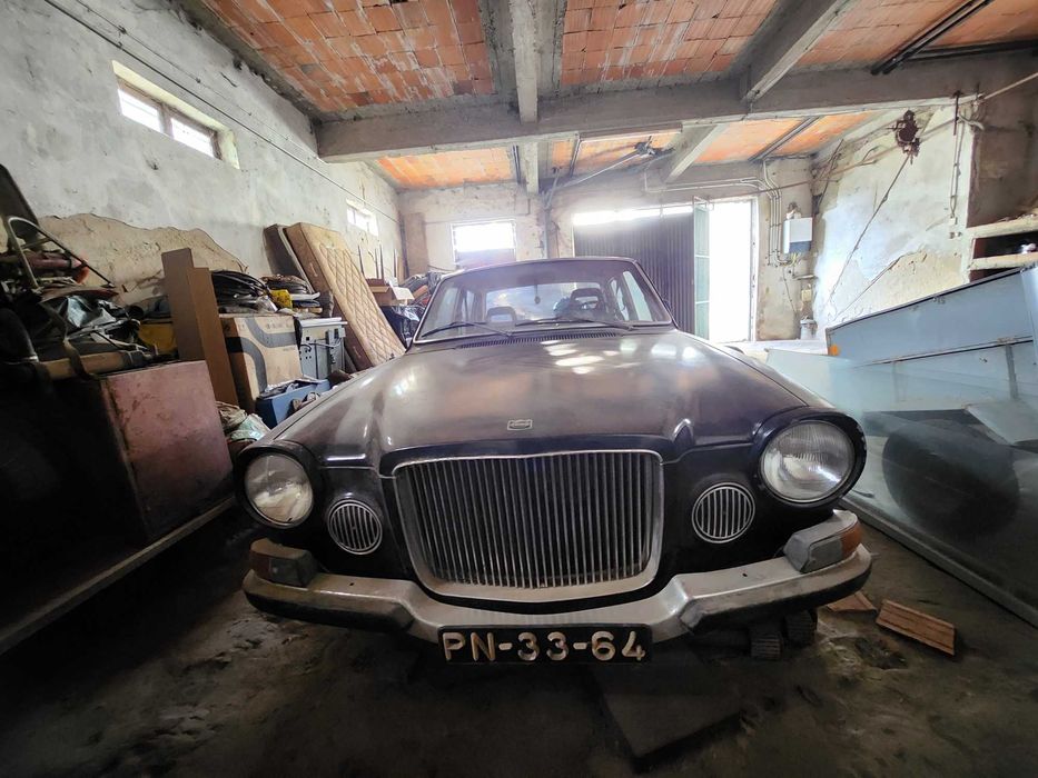 Volvo 164 - Carro Clássico